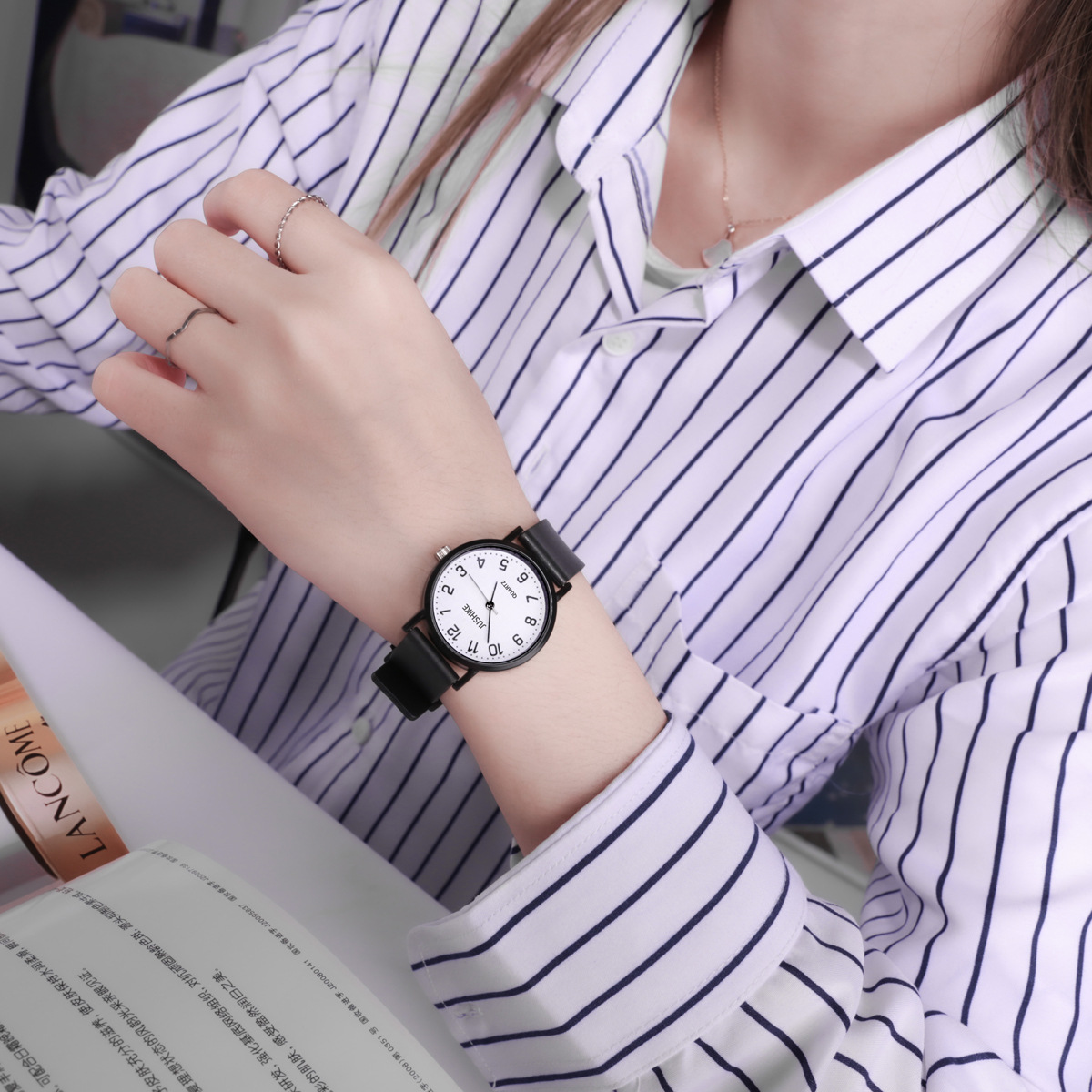 YIKAZE Women's Wristwatch Simp - Silicone Band Women บทวิจารณ์และราคา