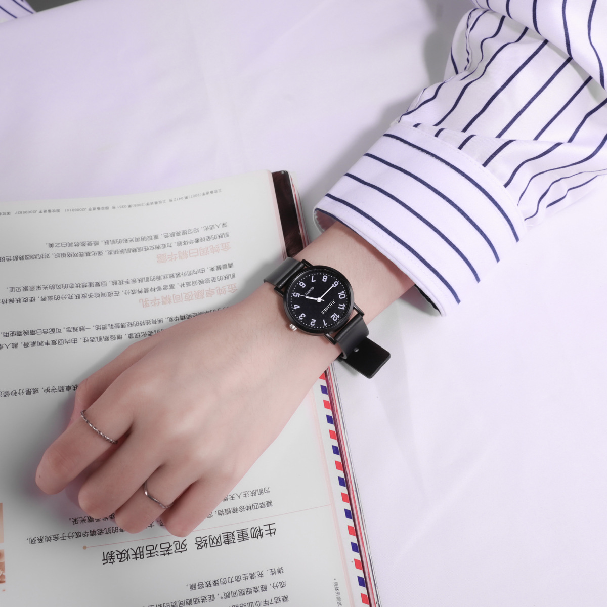 YIKAZE Women's Wristwatch Simp - Silicone Band Women บทวิจารณ์และราคา